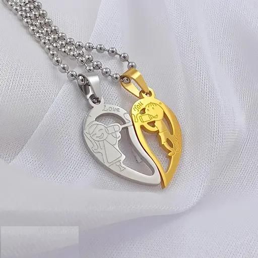 Premium quality Broken Hearth shape valentine locket